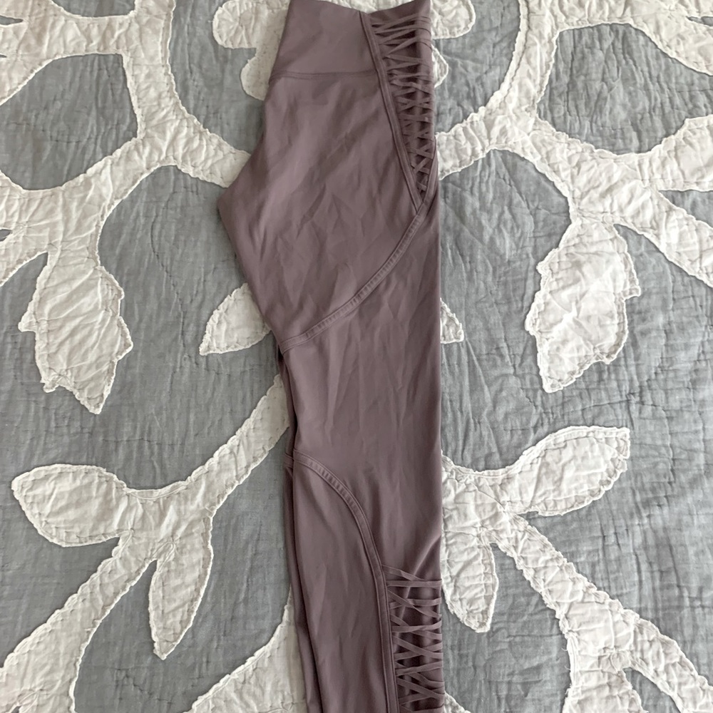 Nike dry fit pants. Size L.